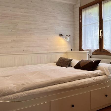 Musales ☆ Apartamento Para 4 Personas Con Ascensor Apartman Sallent de Gállego Kültér fotó