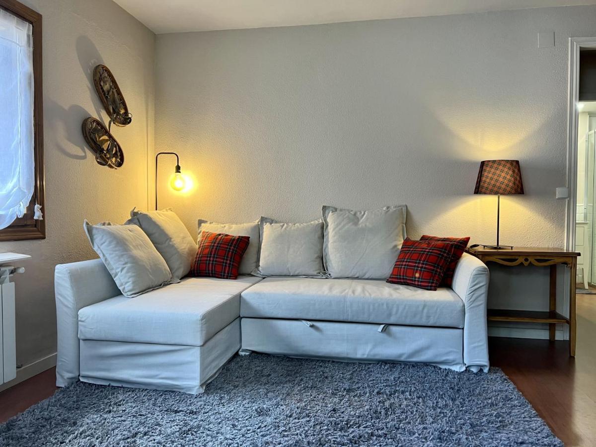 Musales ☆ Apartamento Para 4 Personas Con Ascensor Apartman Sallent de Gállego Kültér fotó